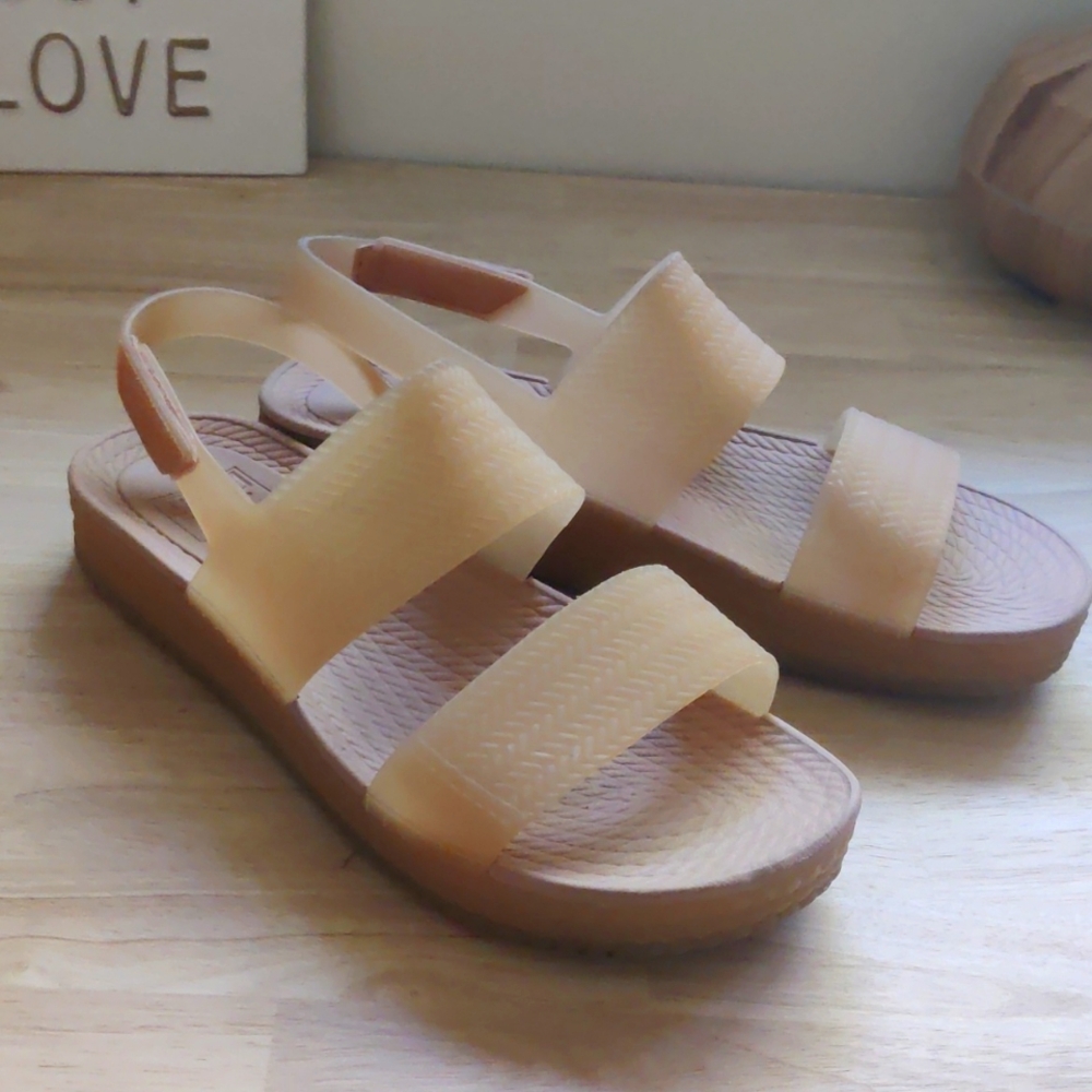 Reef Water Vista × 1Tinted Sand / 11